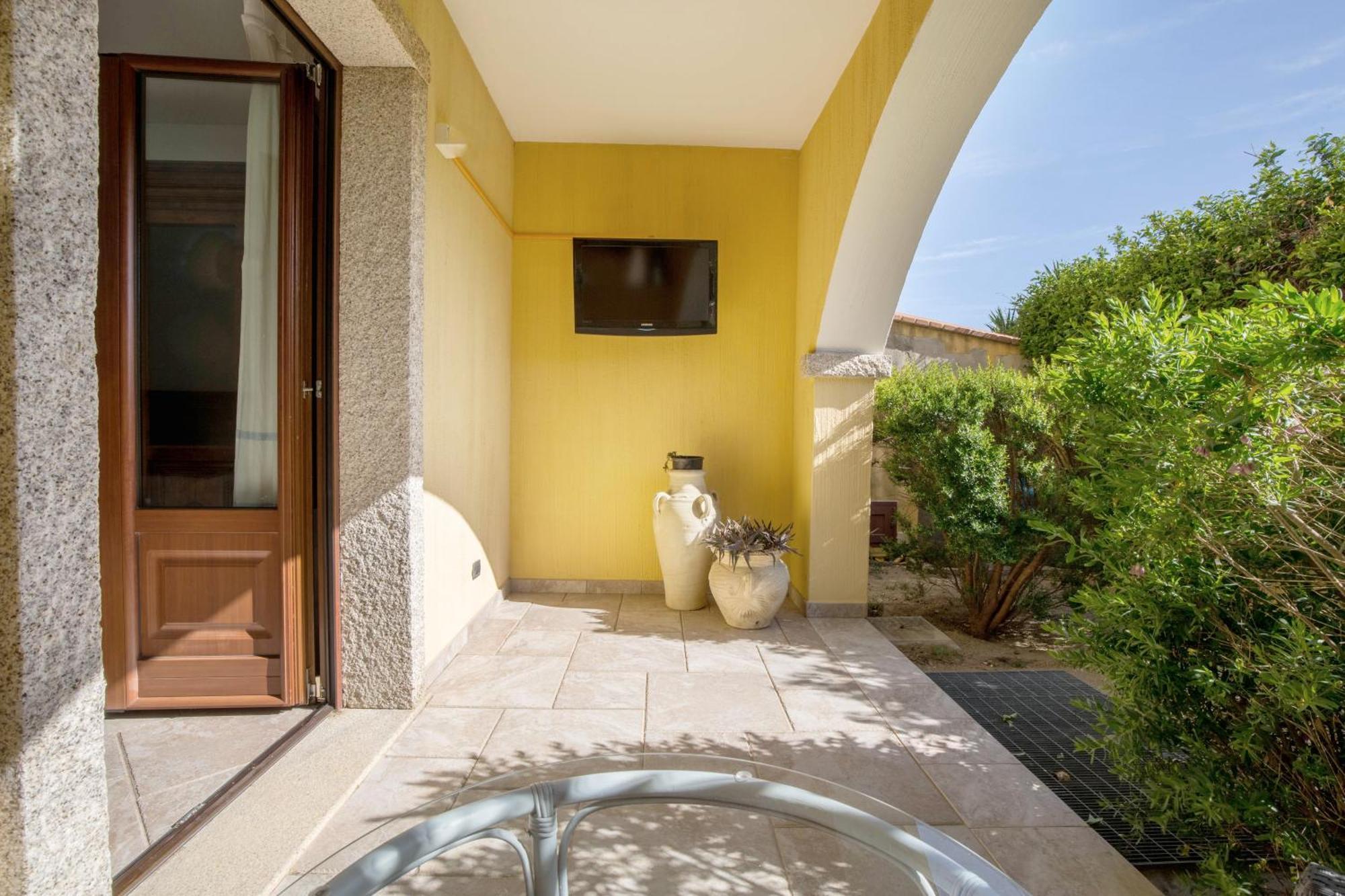 Hotel Sa Suergia Villasimius Zewnętrze zdjęcie